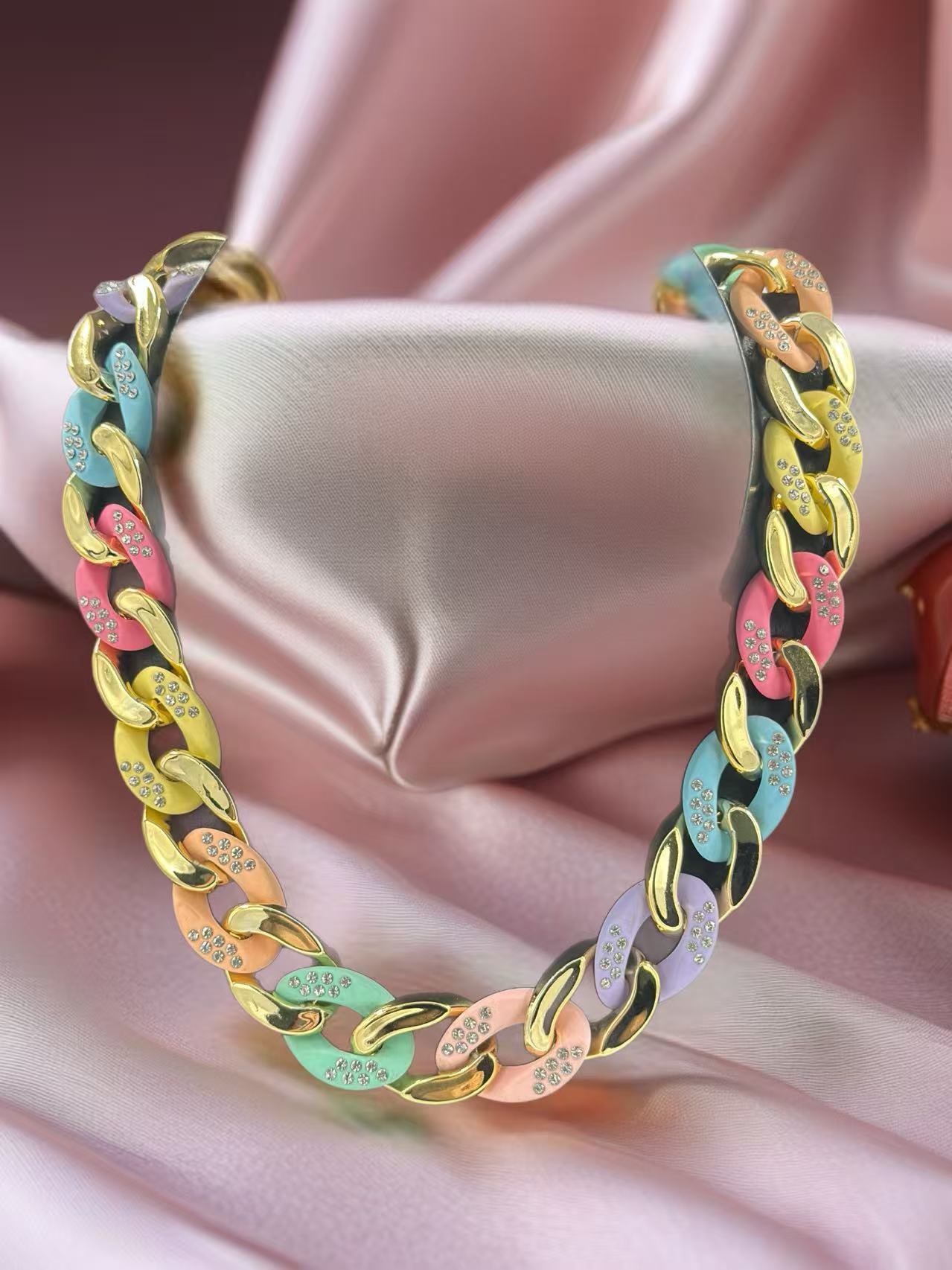Plastic Multicolor Chain Necklace with Small Stones