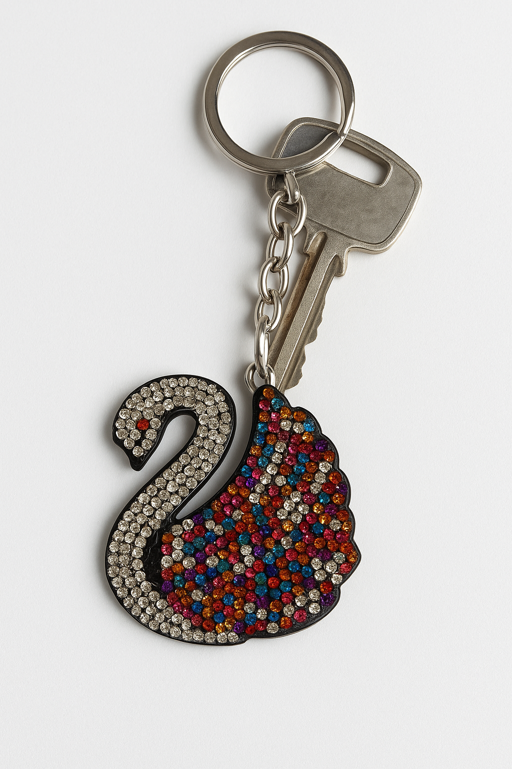 Rainbow Crystal Swan Keychain – Colorful Sparkling Rhinestone Bag Charm & Key Ring