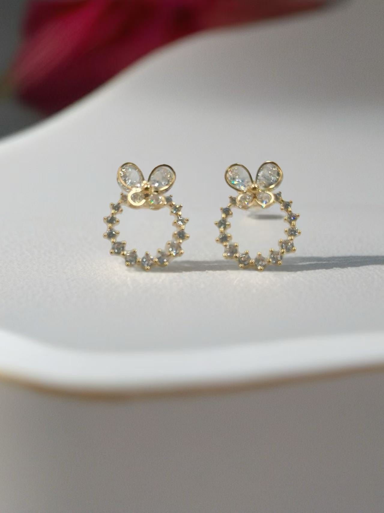 Gold Radiant Cluster Stud Earrings