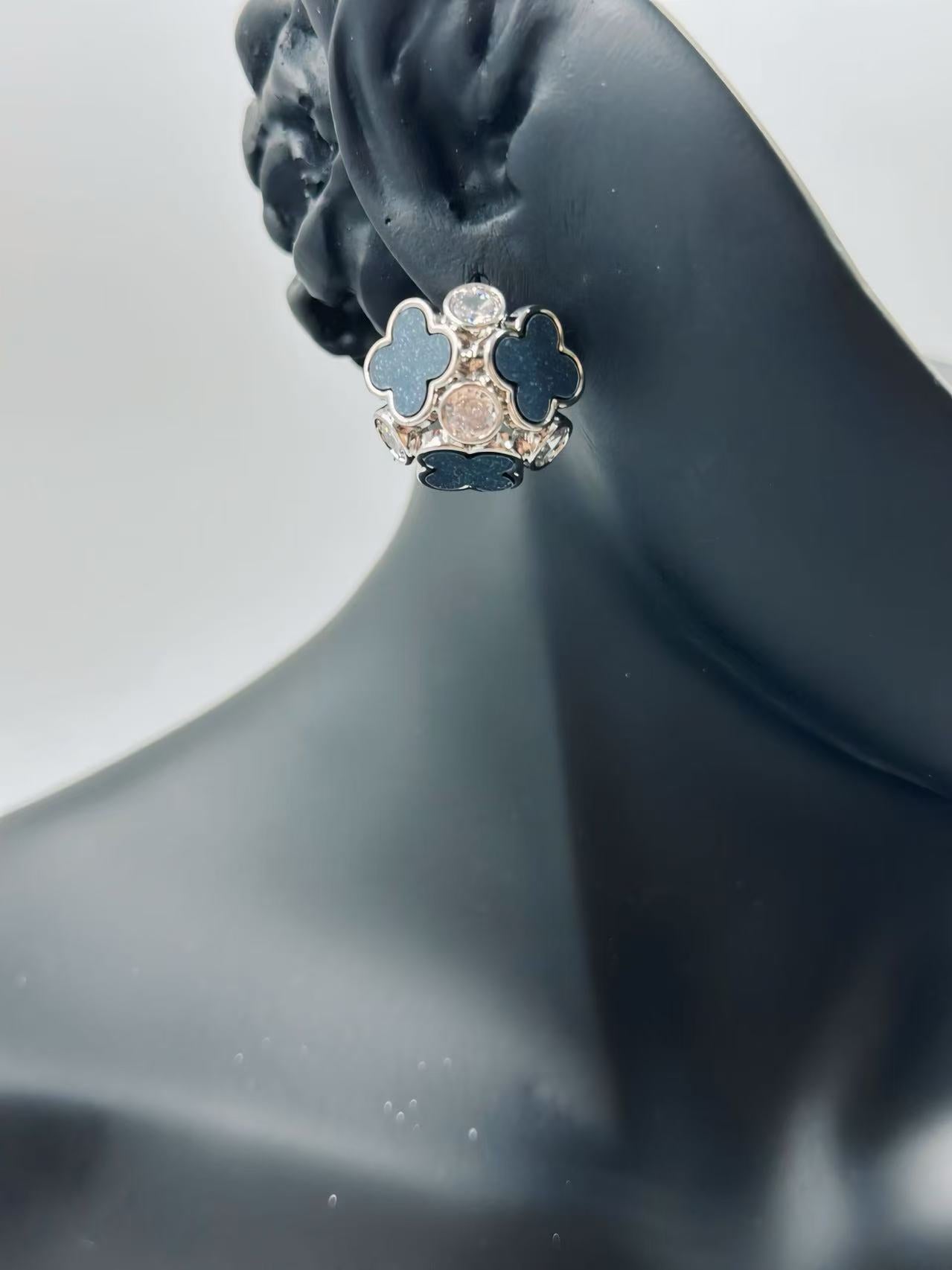 Silver Black Clover Cluster Stud Earrings