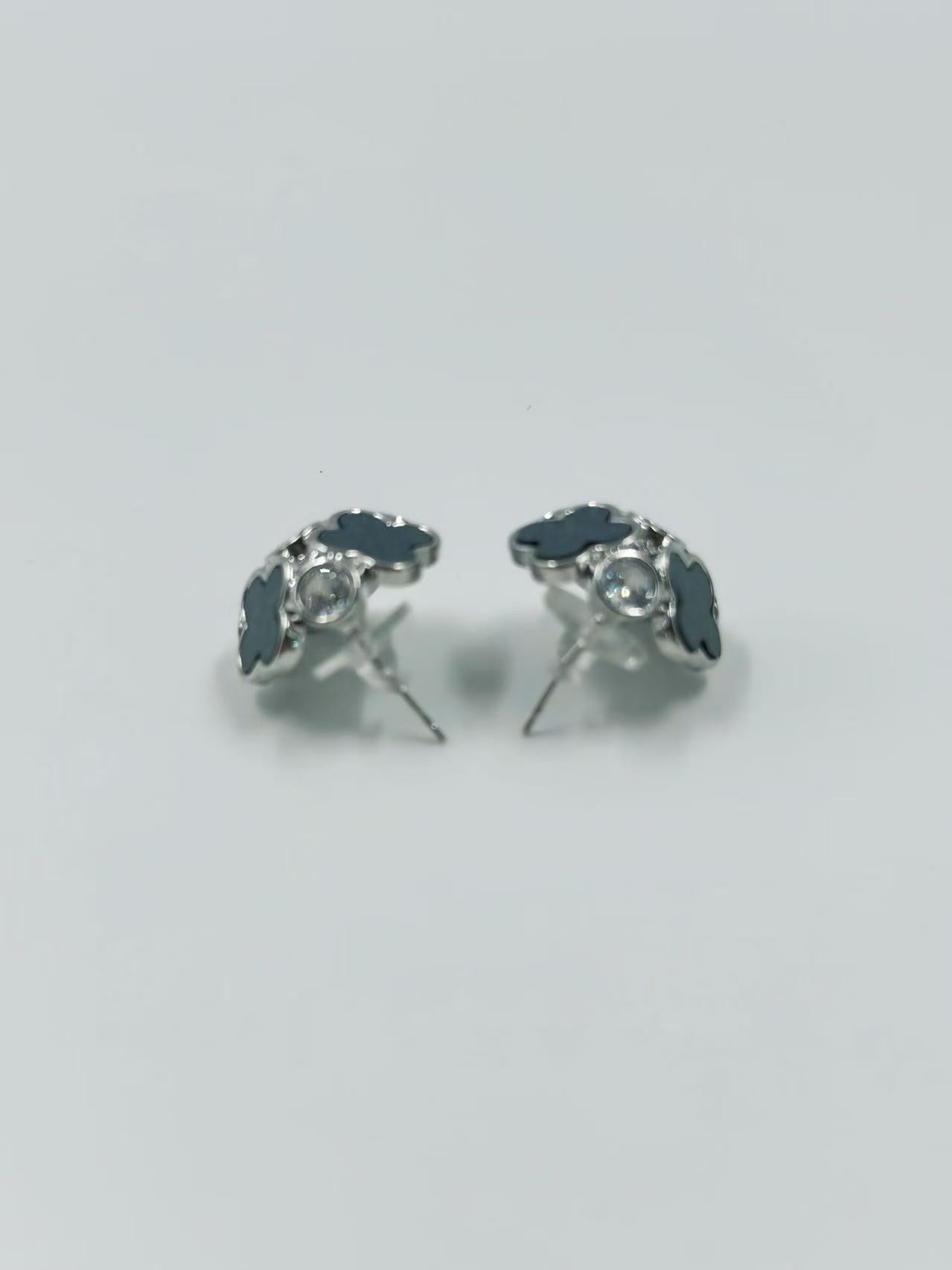 Silver Black Clover Cluster Stud Earrings