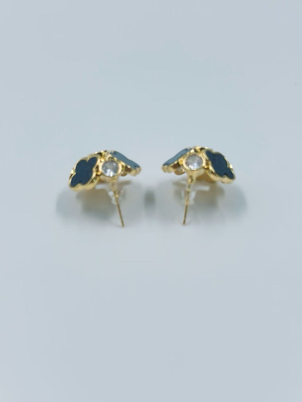 Gold Black Clover Cluster Stud Earrings