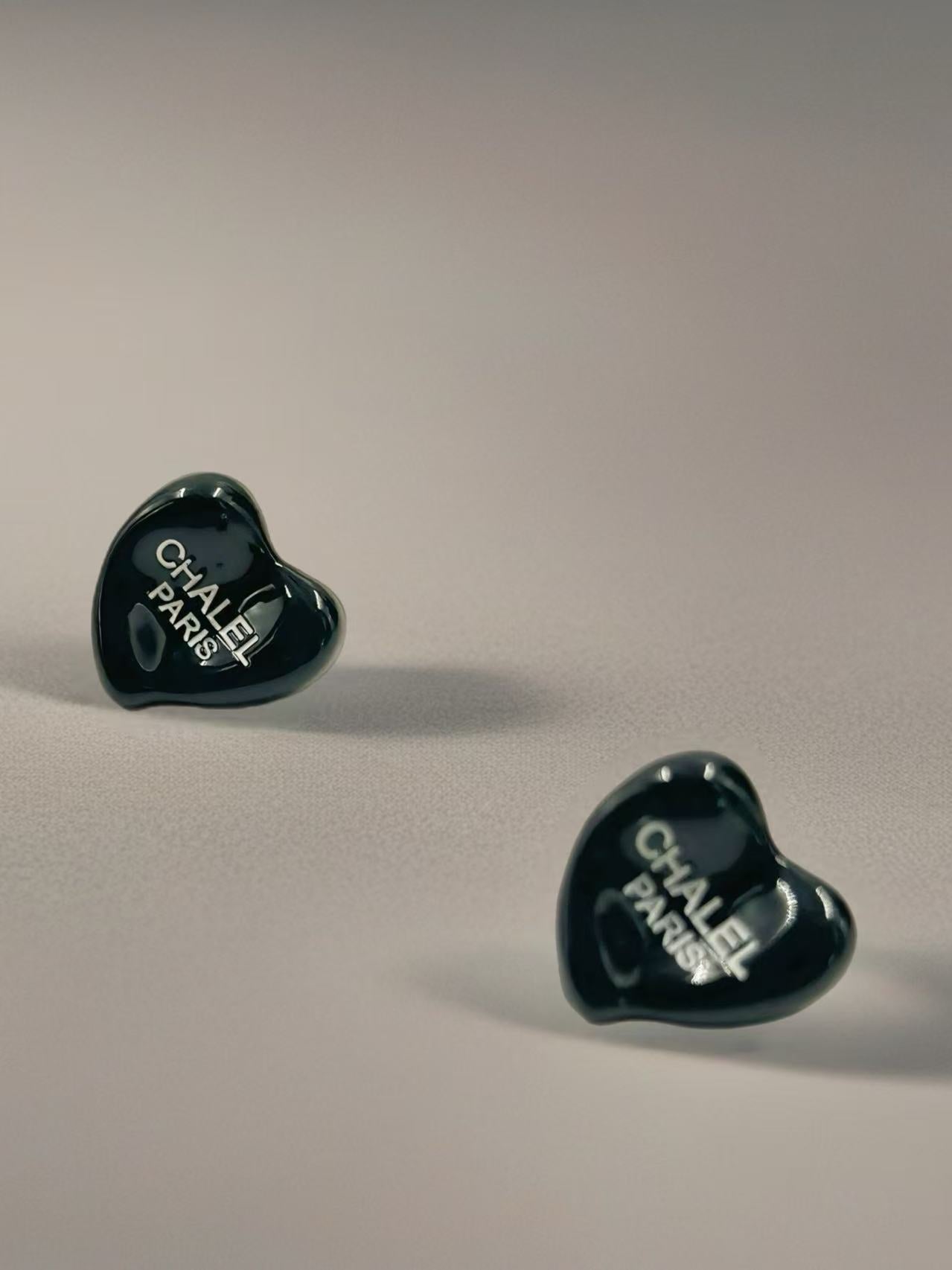 Black Heart Stud Earrings