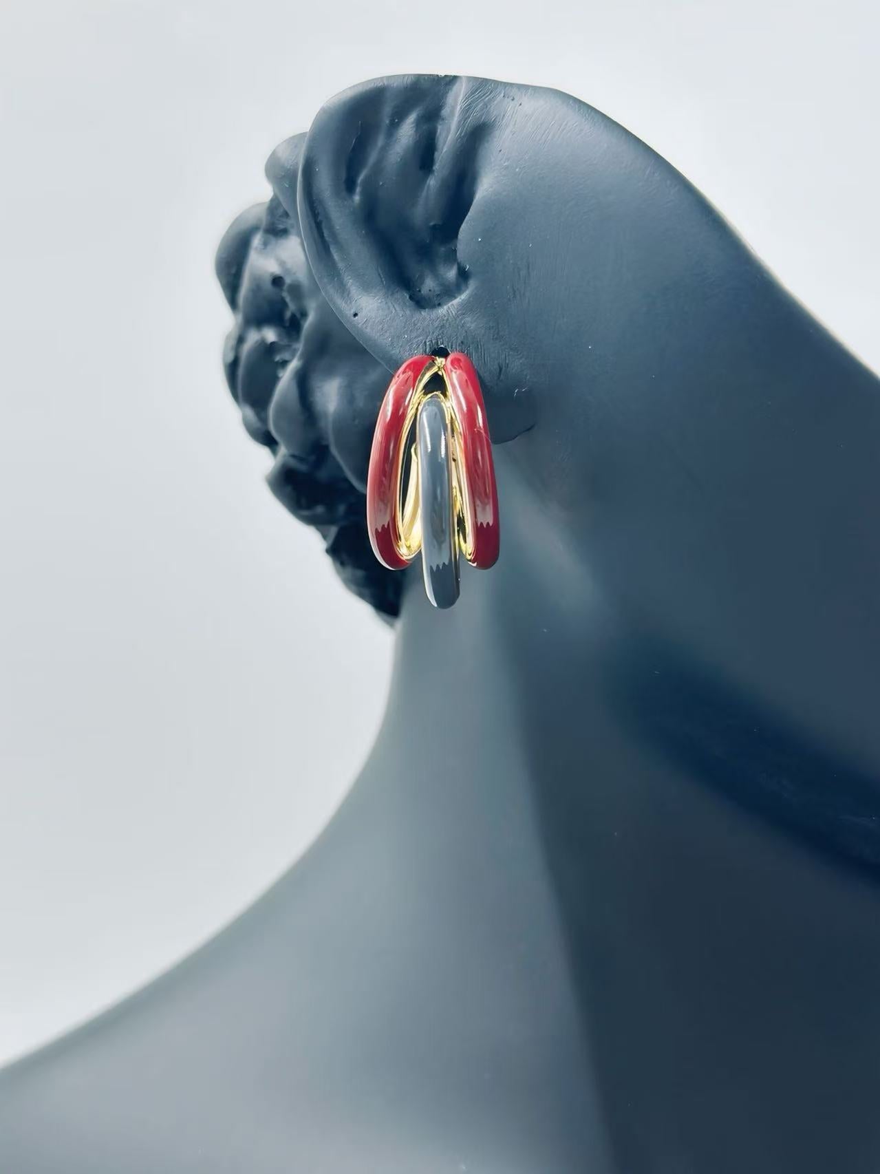 Triple-Tone Interlocking Hoop Earrings