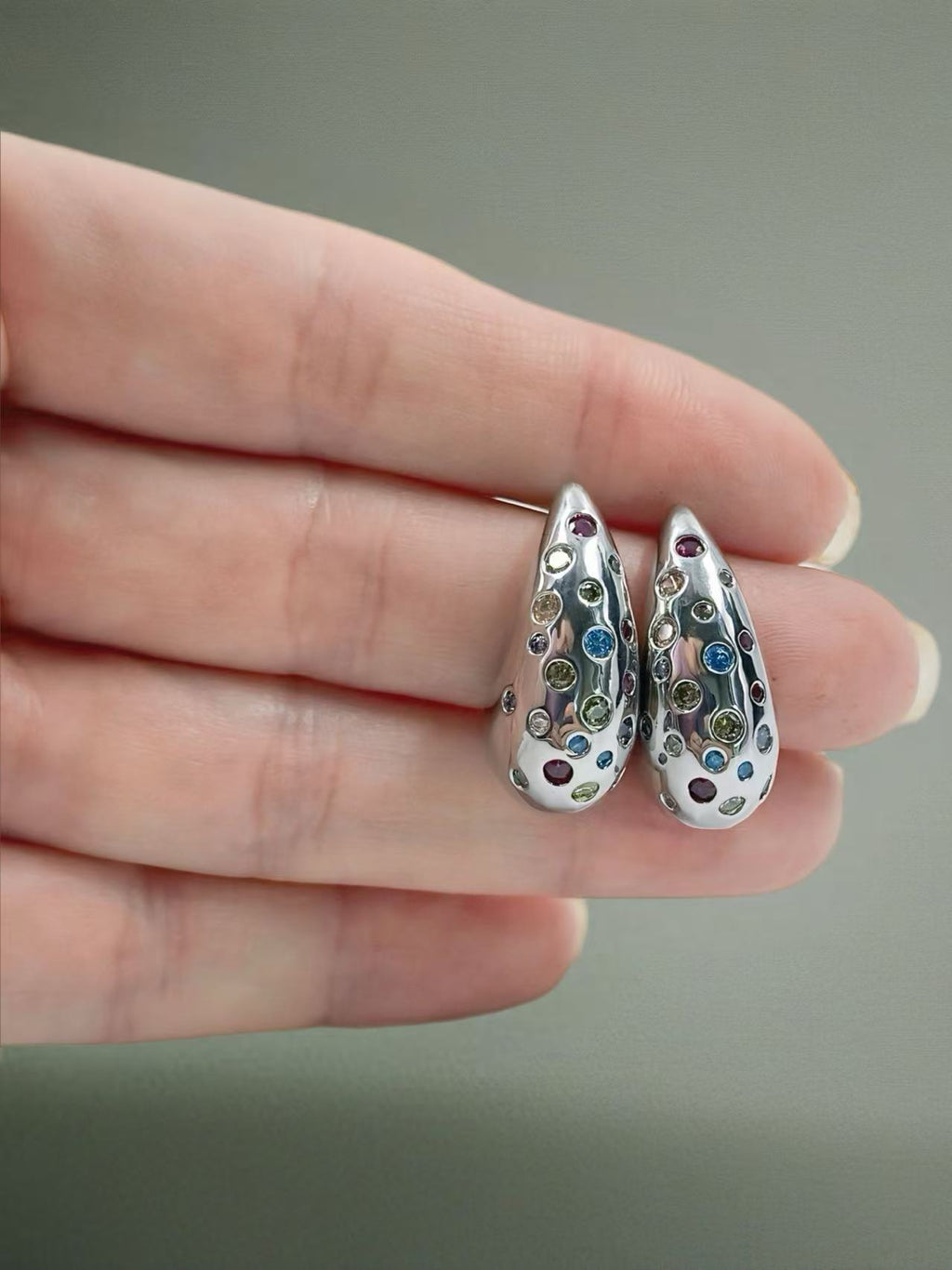 Teardrop Earrings with Multicolor