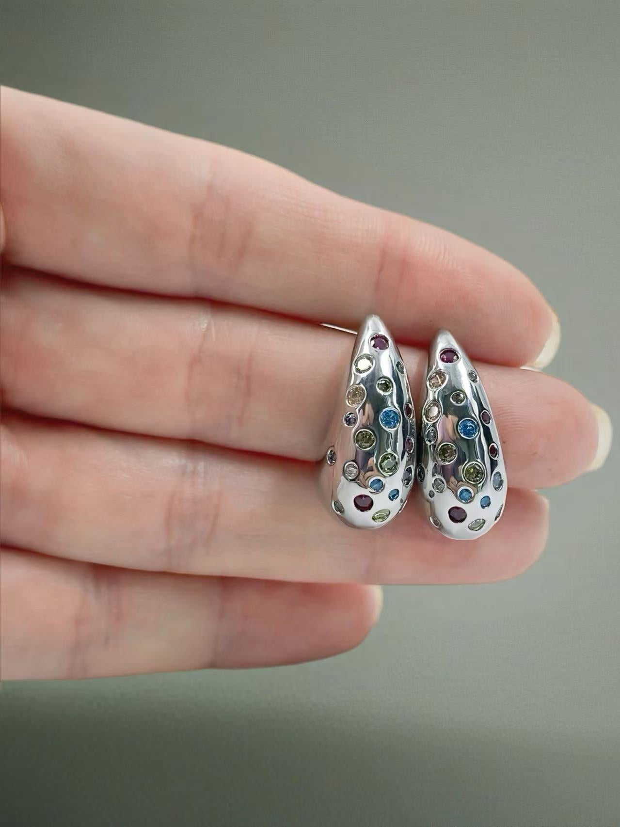 Teardrop Earrings with Multicolor