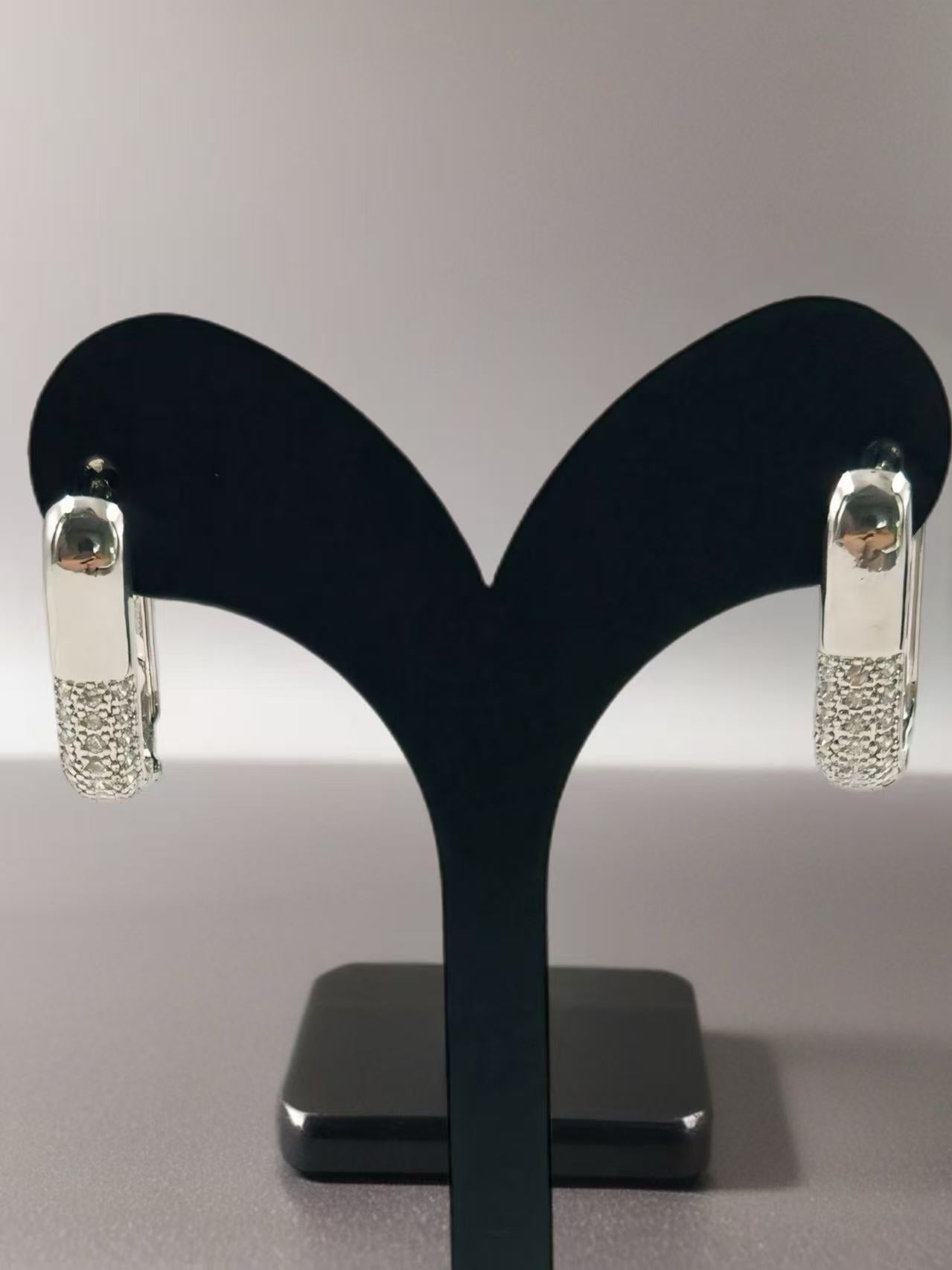 Minimalist Silver-Tone Huggie Earring
