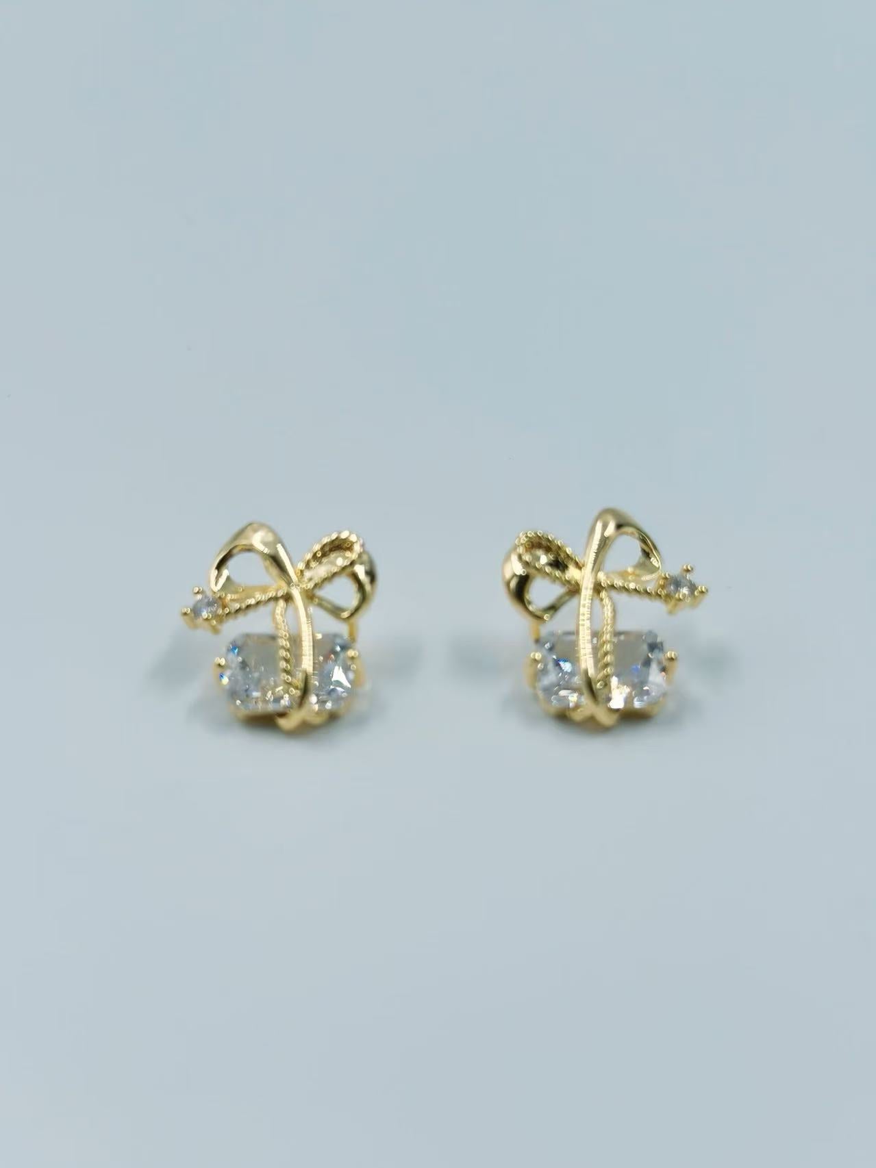 Gold Bow Knot Earrings