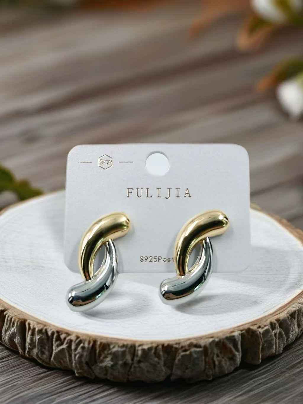 Modern Dual-Tone Twist Drop Earrings