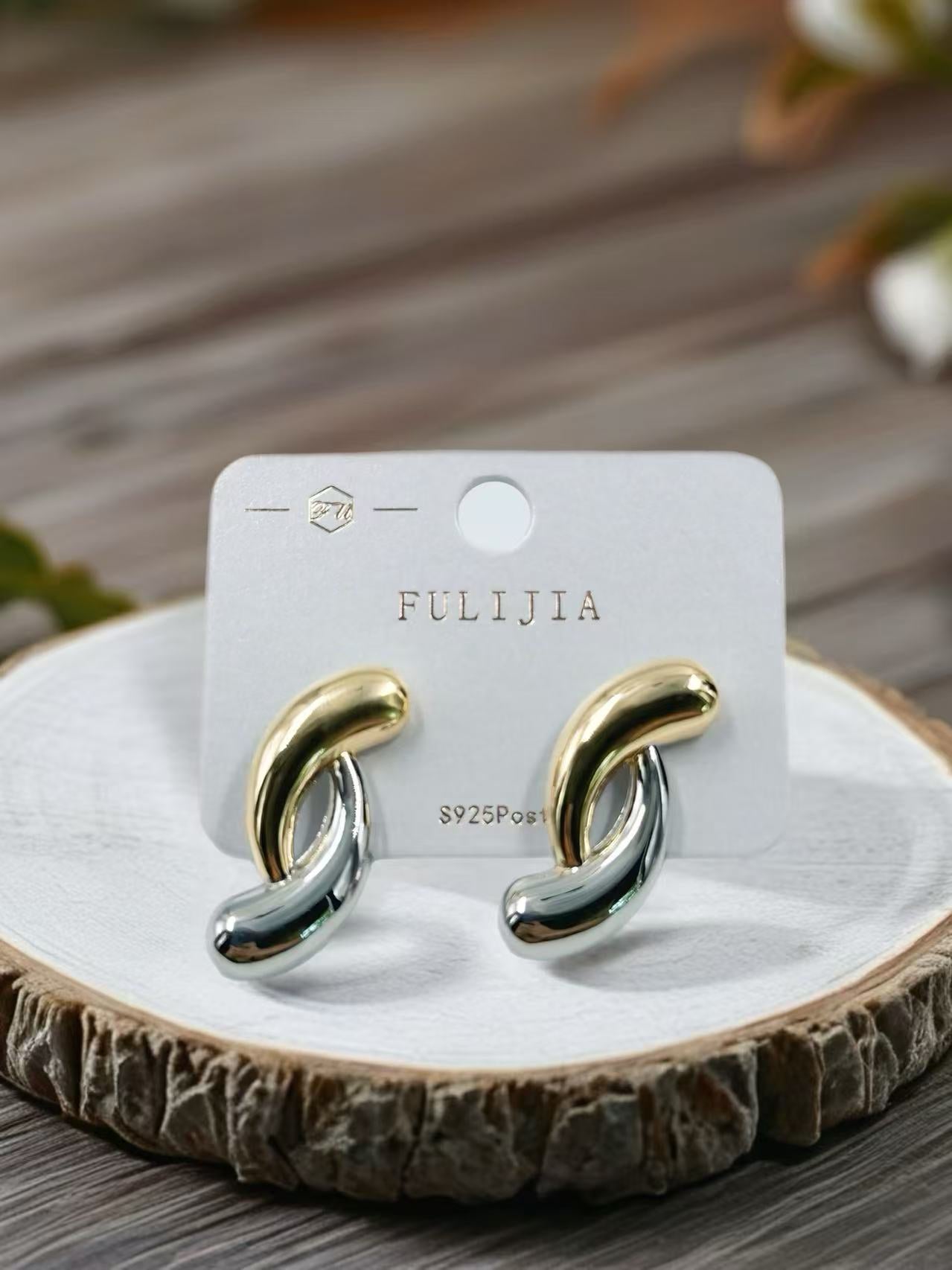 Modern Dual-Tone Twist Drop Earrings