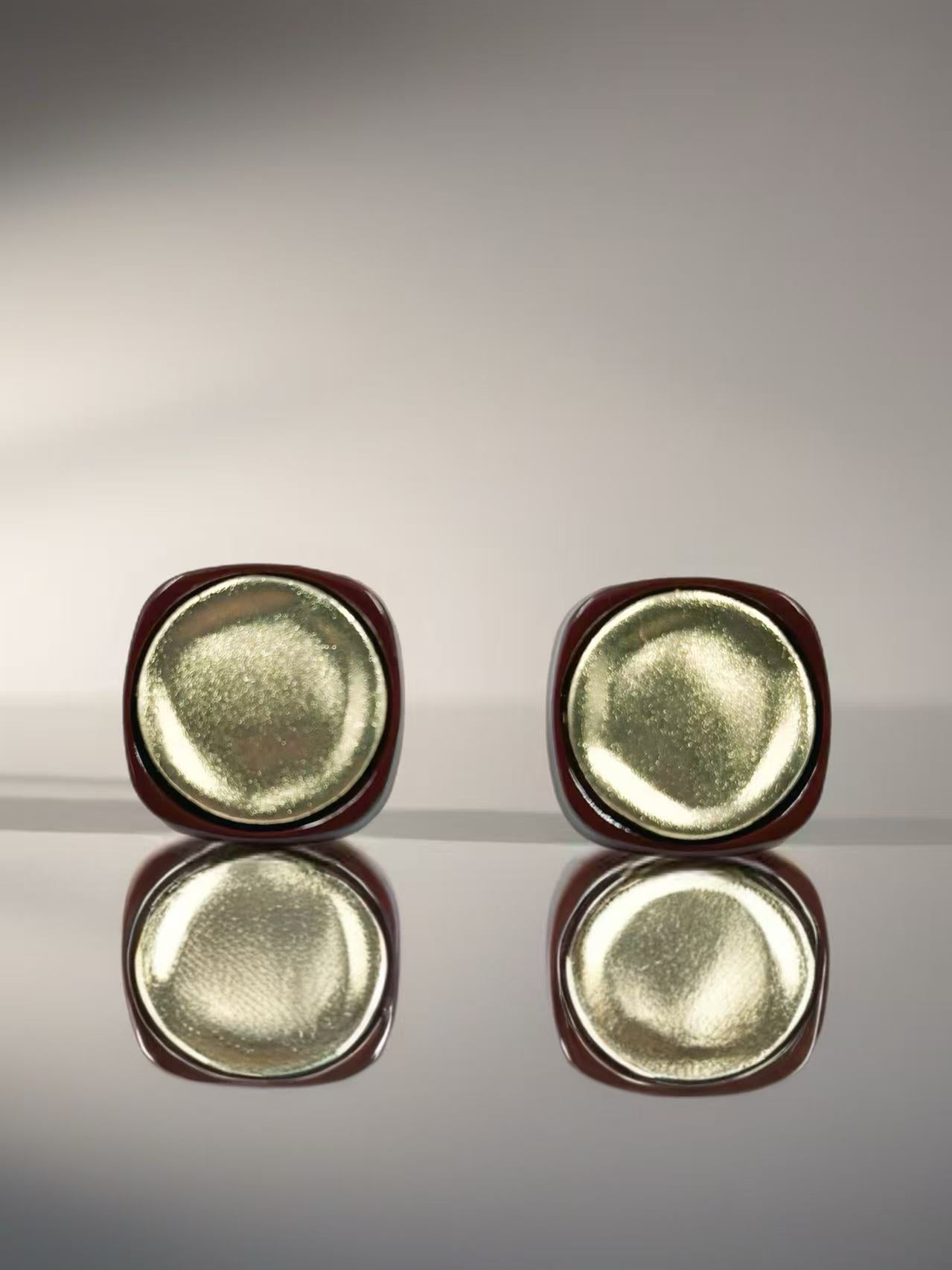 Minimalist Retro Dome Stud Earrings – Matte Gold & Silver