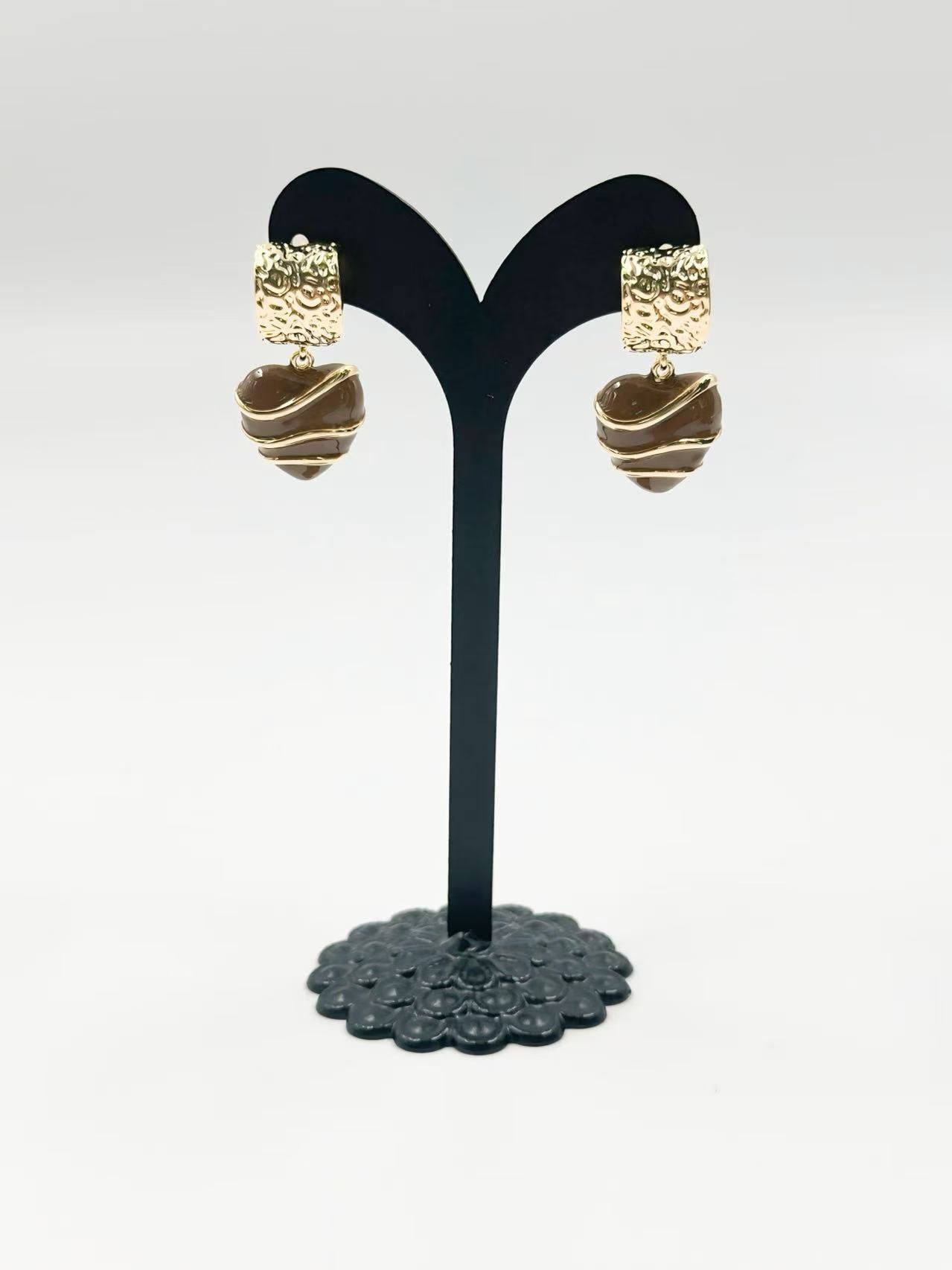 Vintage Gold-Plated Heart Drop Earrings