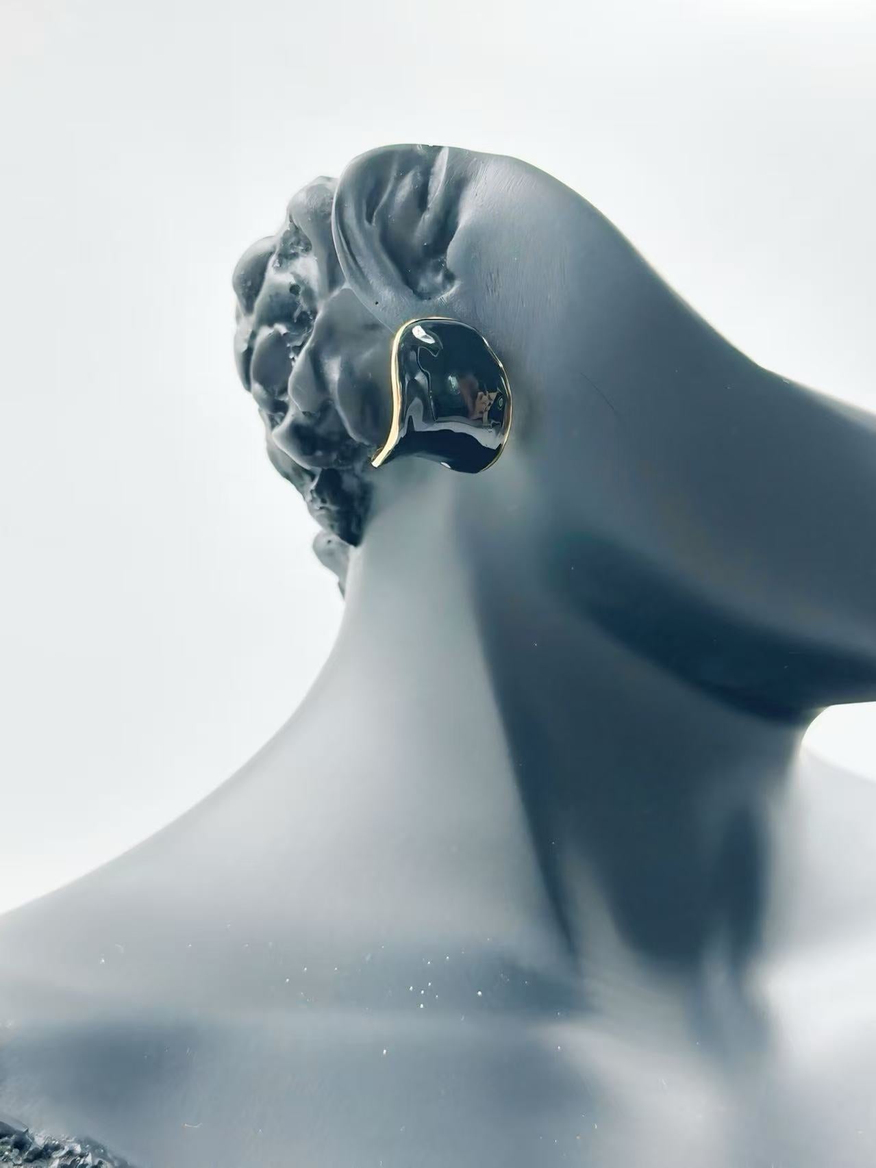 Glossy Wave Curve Stud Earrings – Neutral Trio Collection