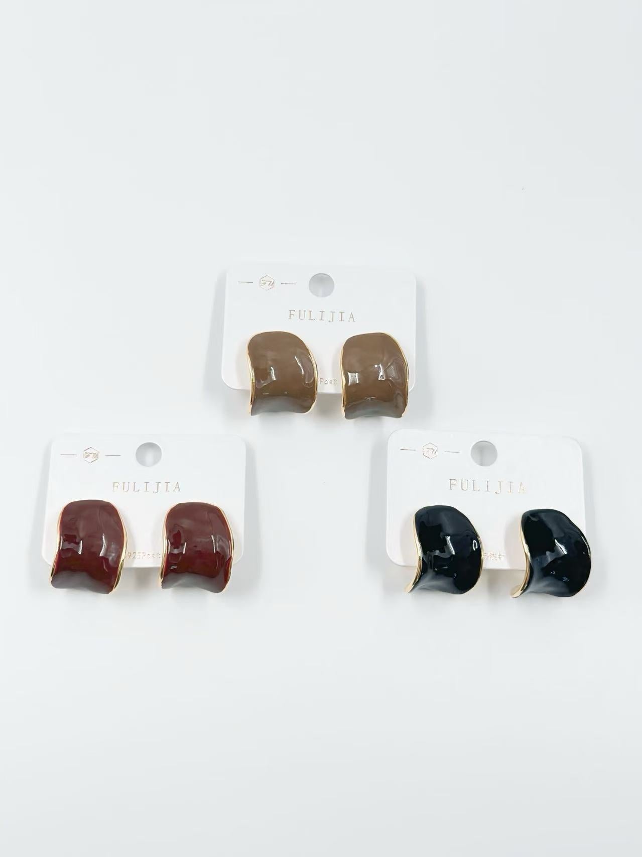 Glossy Wave Curve Stud Earrings – Neutral Trio Collection