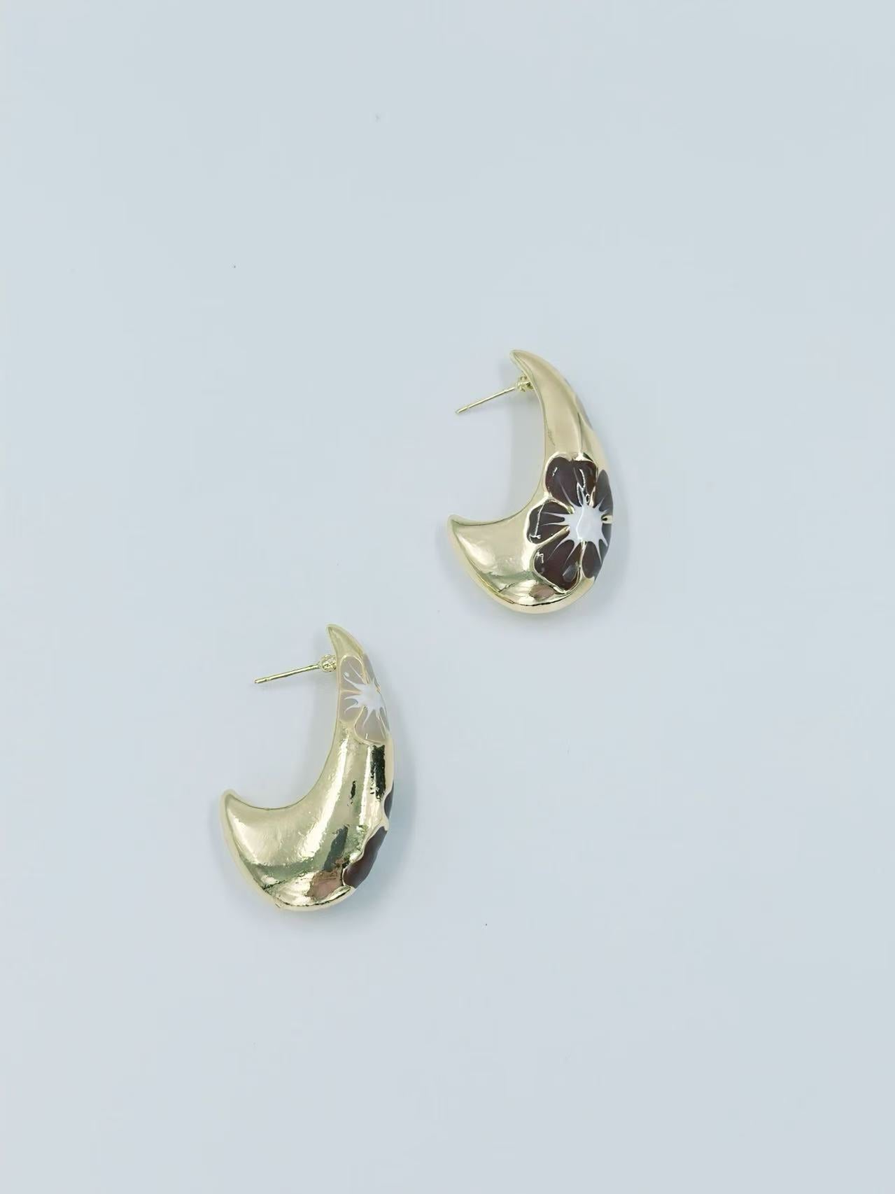 Gold-Tone Curved Floral Enamel Earrings – Multicolor Variants