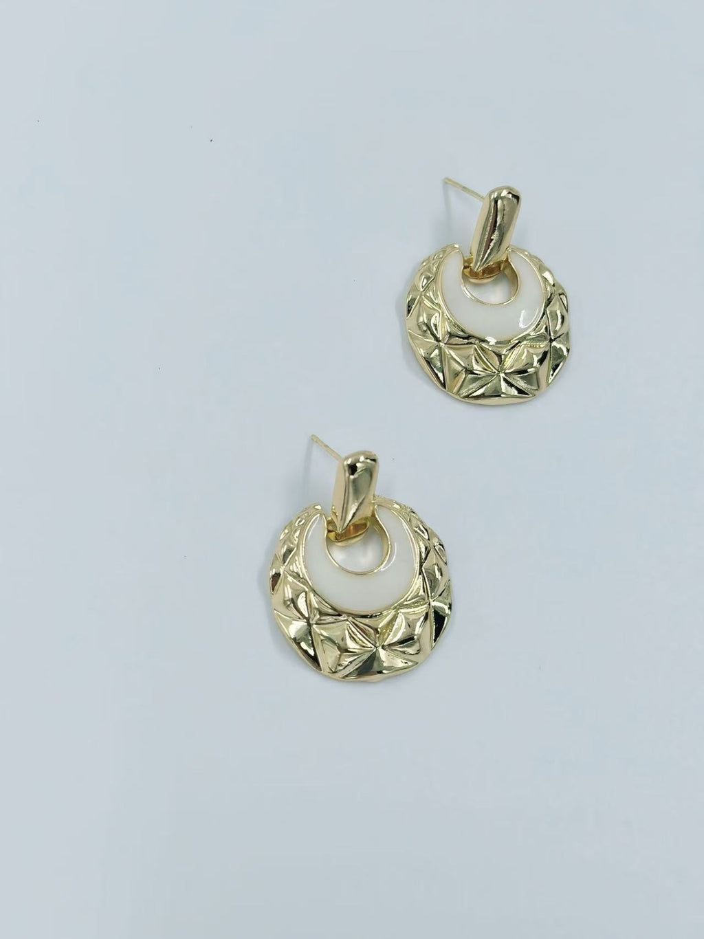 Geometric Textured Drop Earrings with Enamel Inlay – Luxe Retro Series