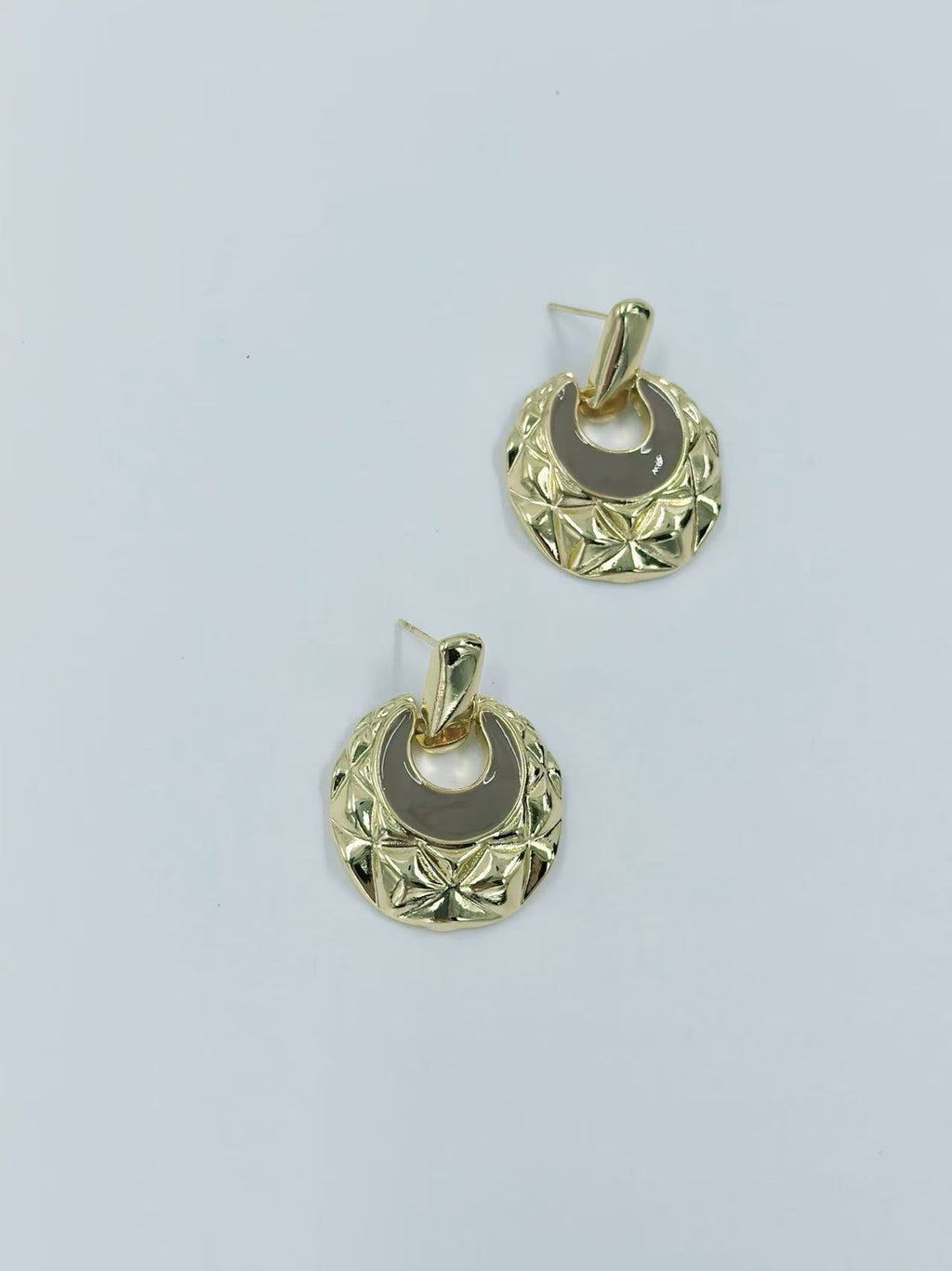 Geometric Textured Drop Earrings with Enamel Inlay – Luxe Retro Series