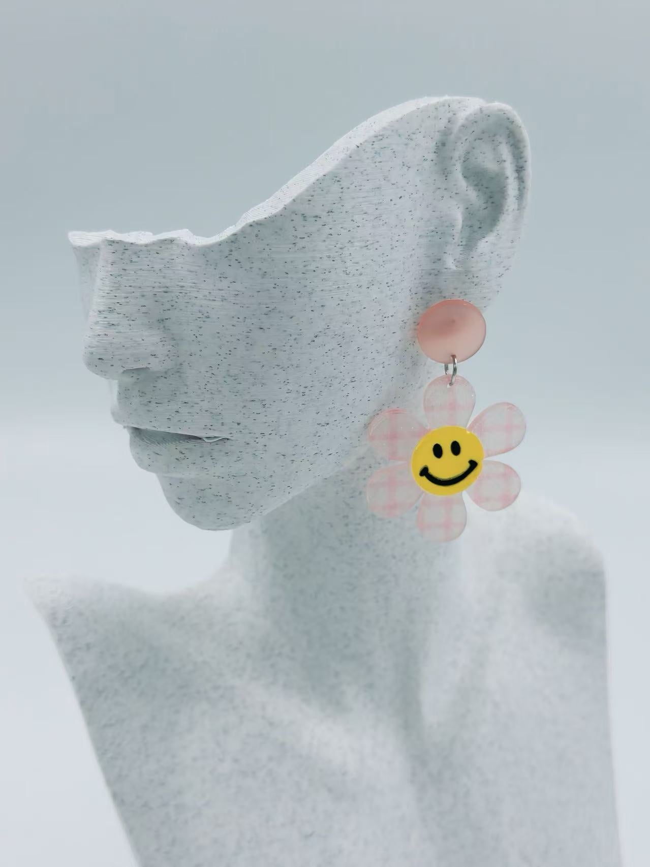 Smiley Face Daisy Stud Earrings