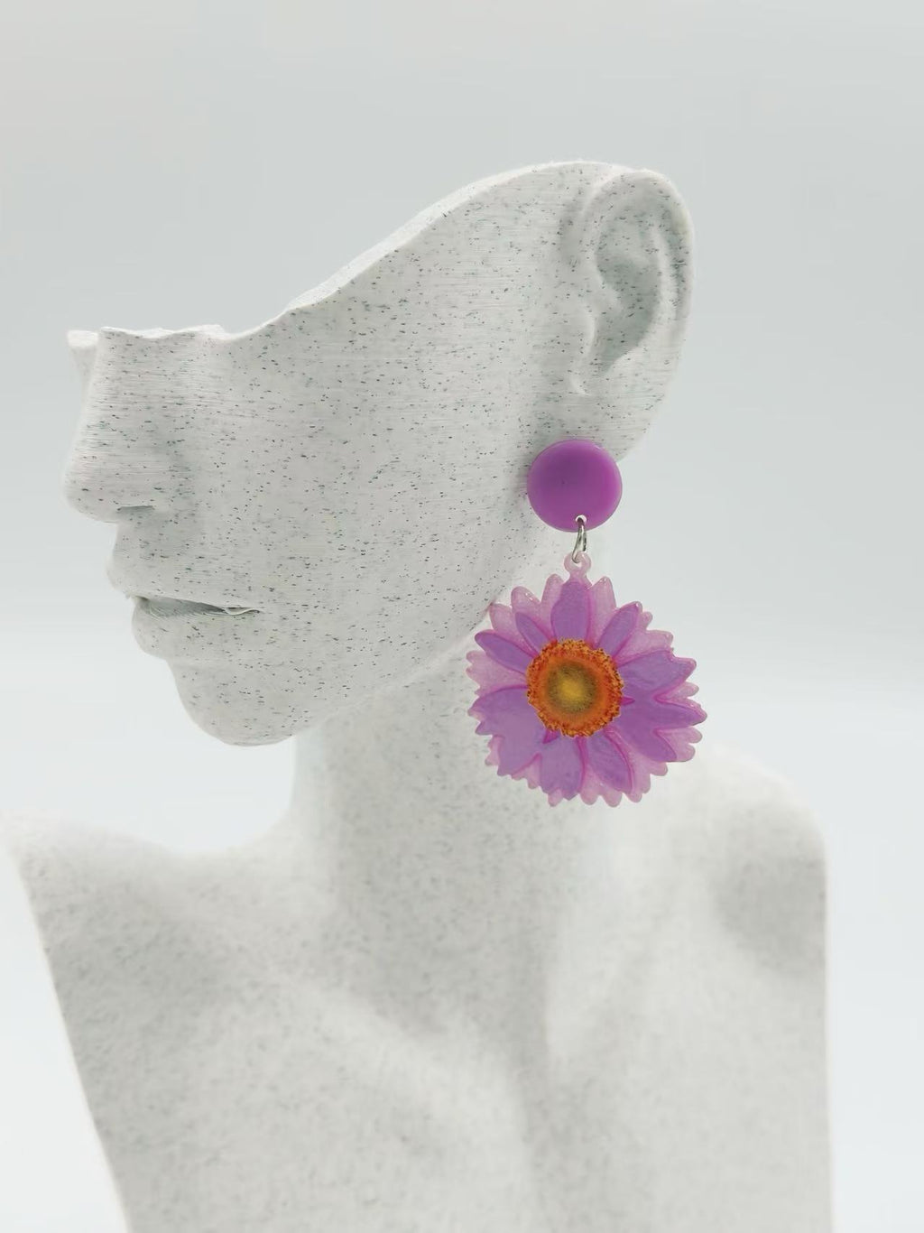 Lavender Bloom Daisy Earrings