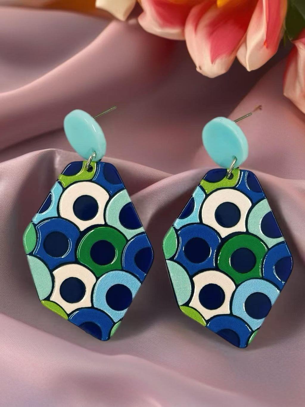 Retro Ripple Geometric Earrings