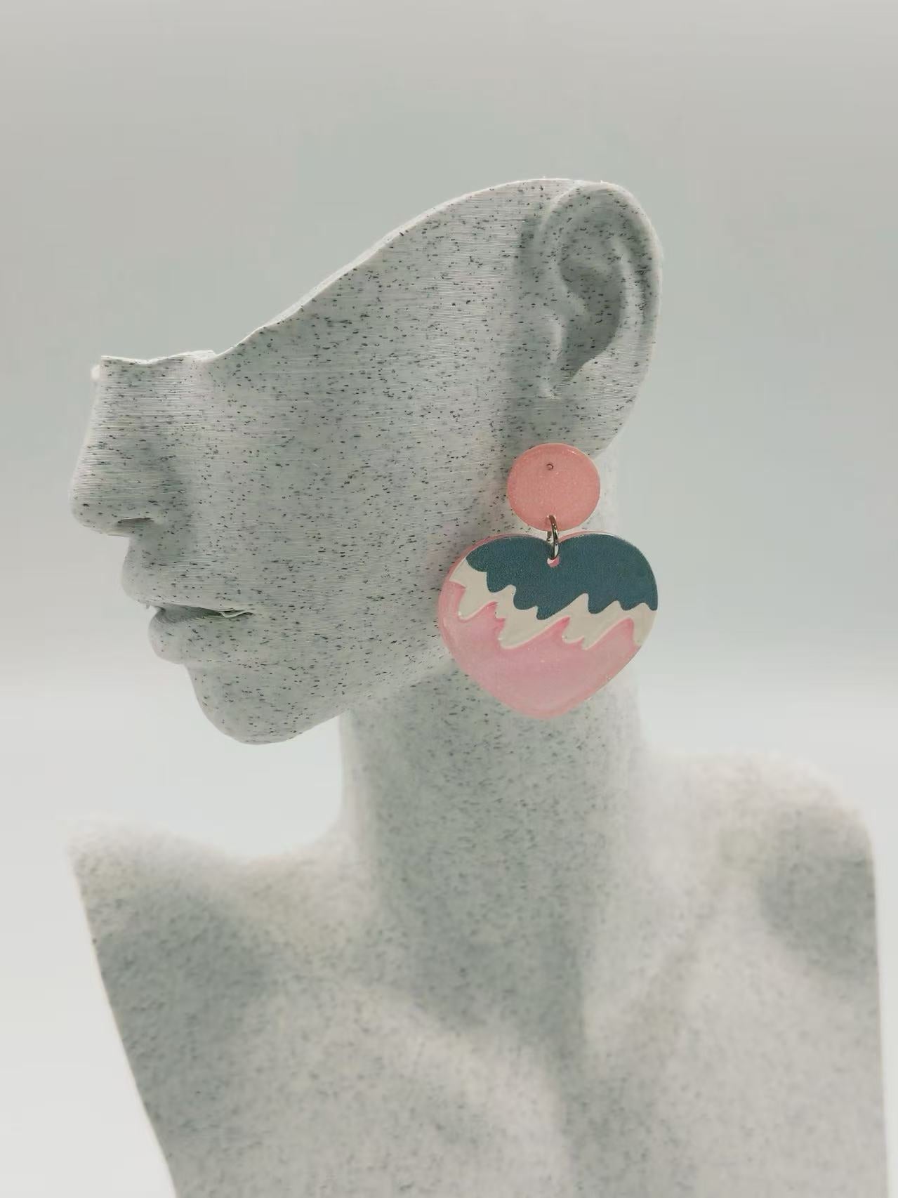Sweet Frosting Heart Earrings
