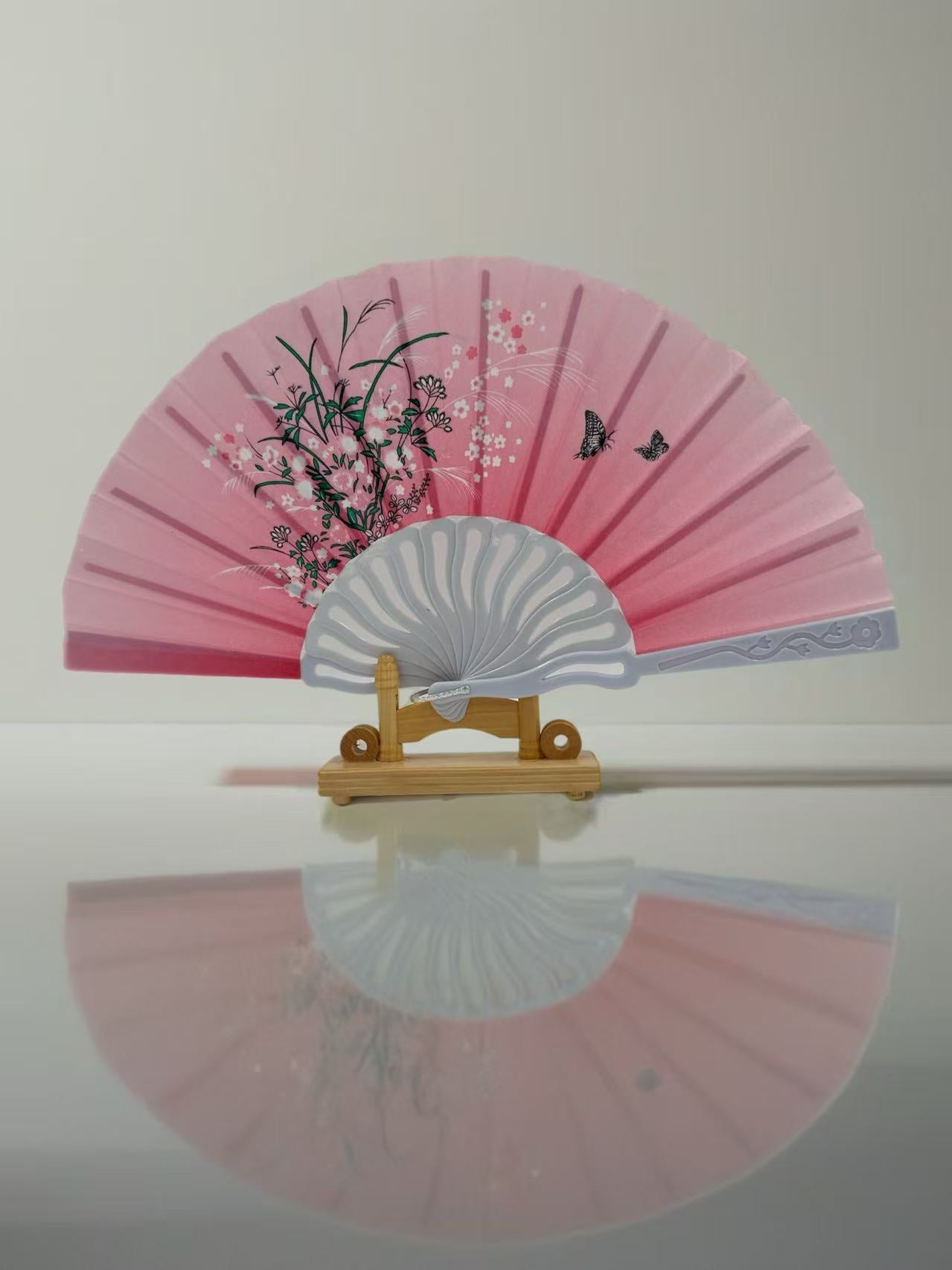 Elegant Floral Hand Fans – Assorted Colors and Designs