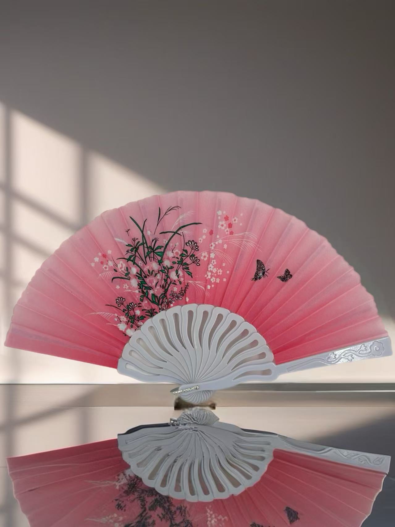 Elegant Floral Hand Fans – Assorted Colors and Designs