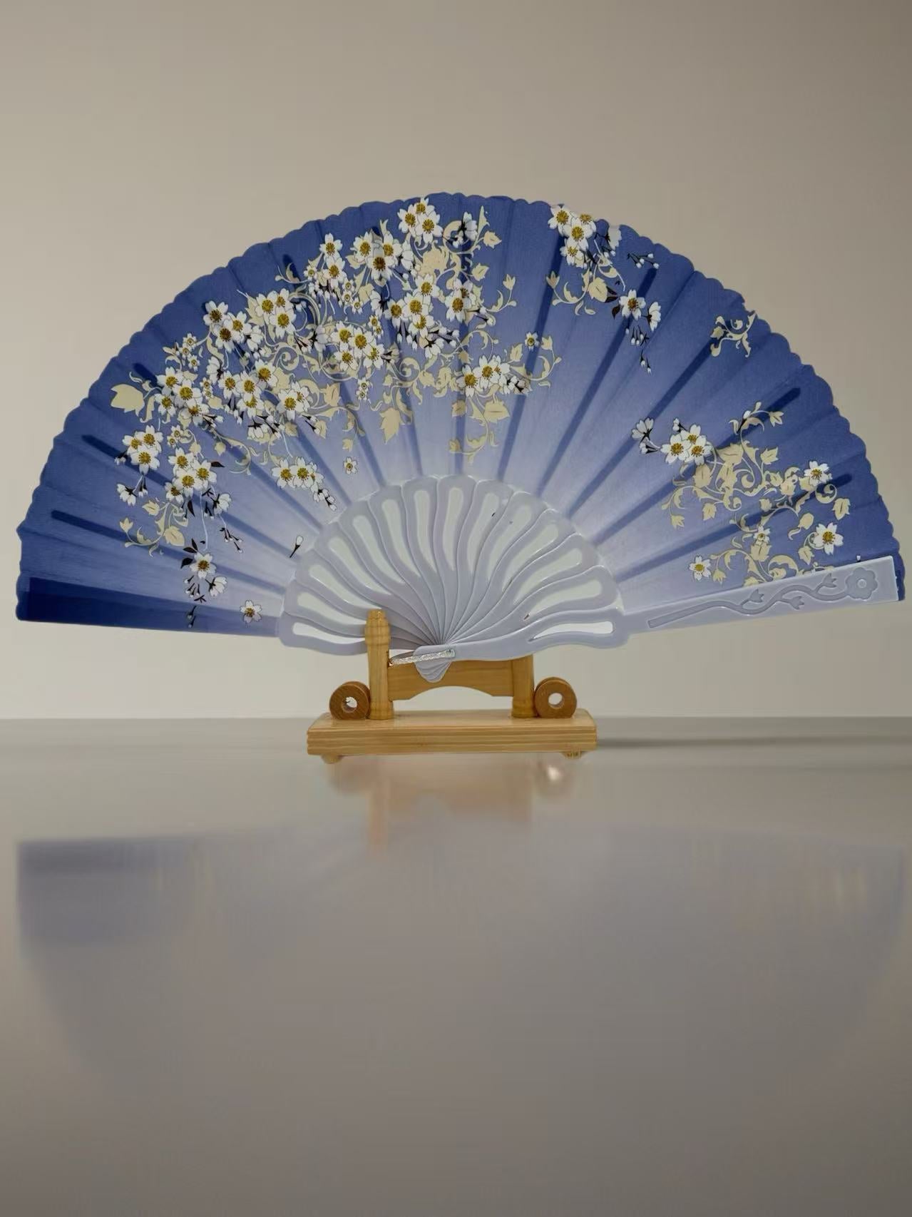 Elegant Floral Hand Fans – Assorted Colors and Designs
