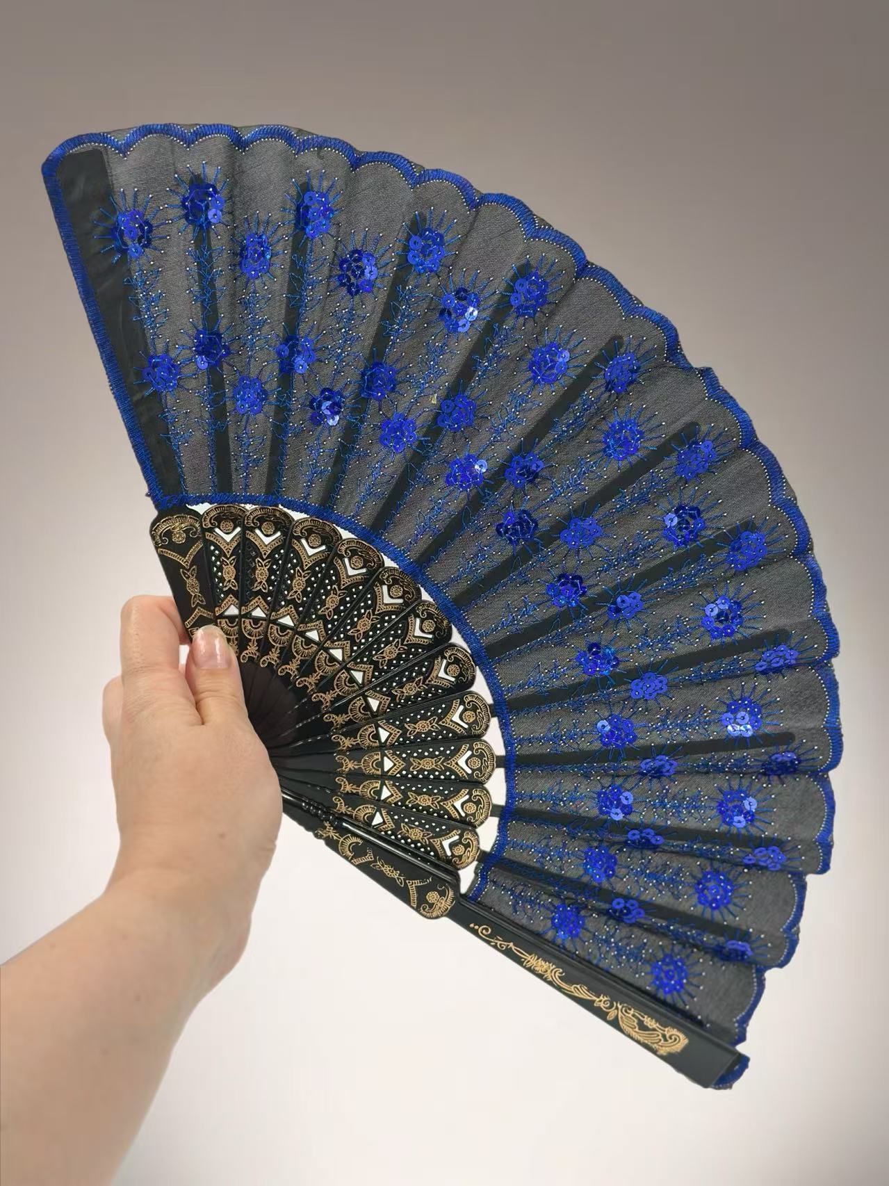 Luxury Lace-Embroidered Hand Fans – Set of 5 with Floral Sequin Detailing