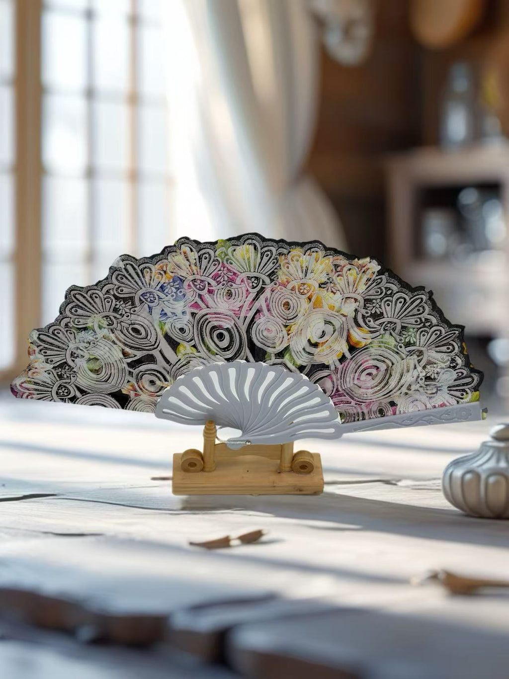Vintage Floral Lace Hand Fans – Set of 6 with Baroque Embroidery