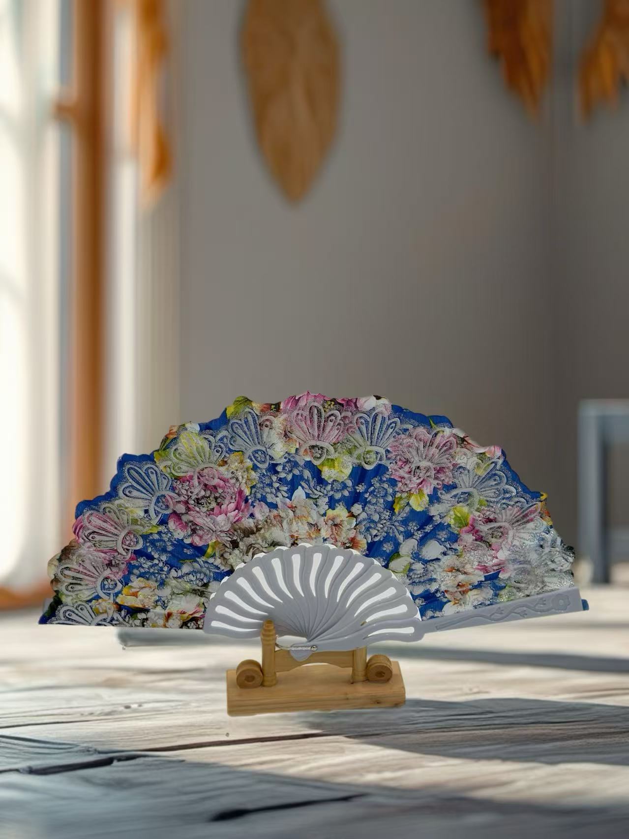 Vintage Floral Lace Hand Fans – Set of 6 with Baroque Embroidery