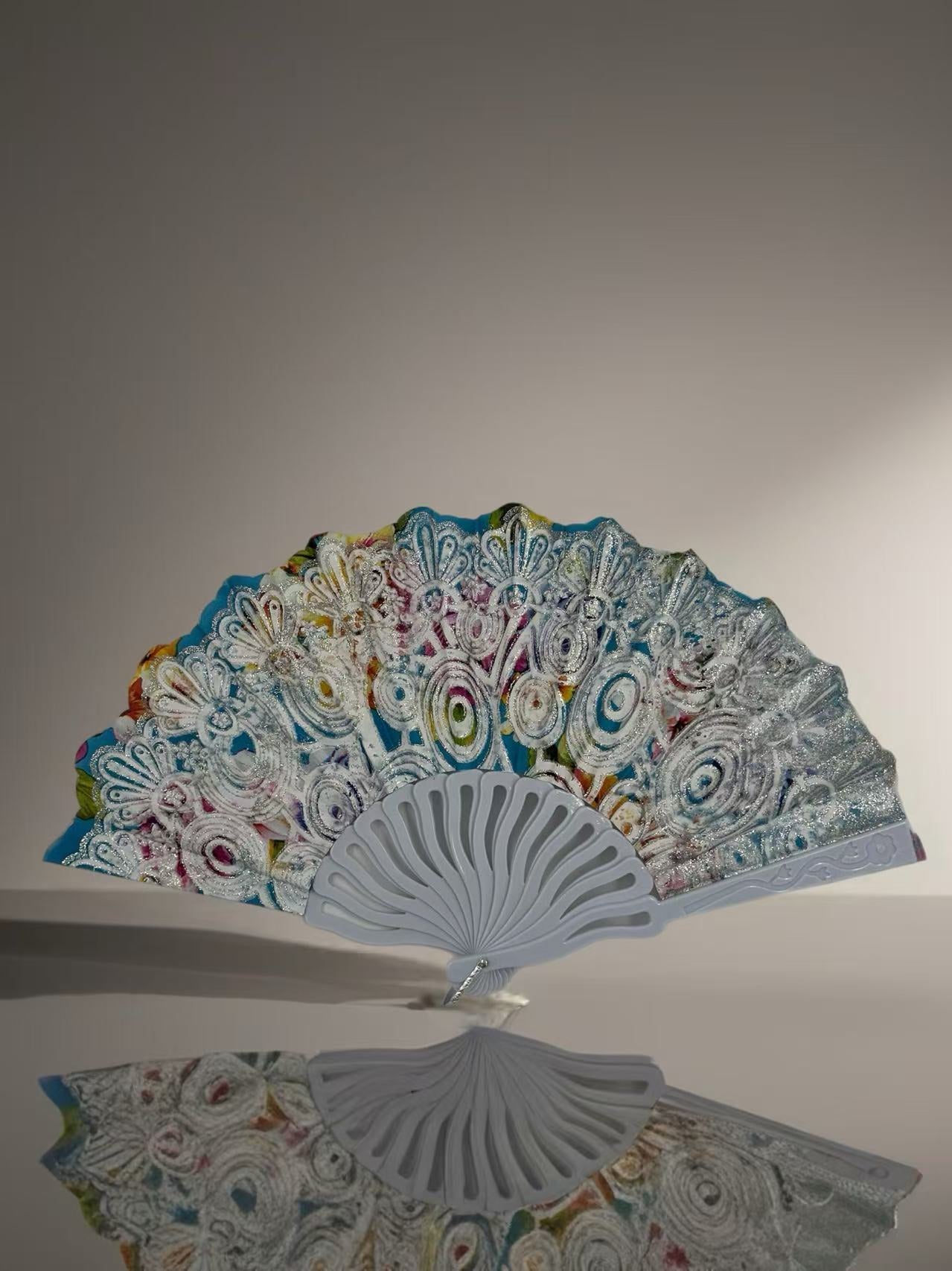 Vintage Floral Lace Hand Fans – Set of 6 with Baroque Embroidery