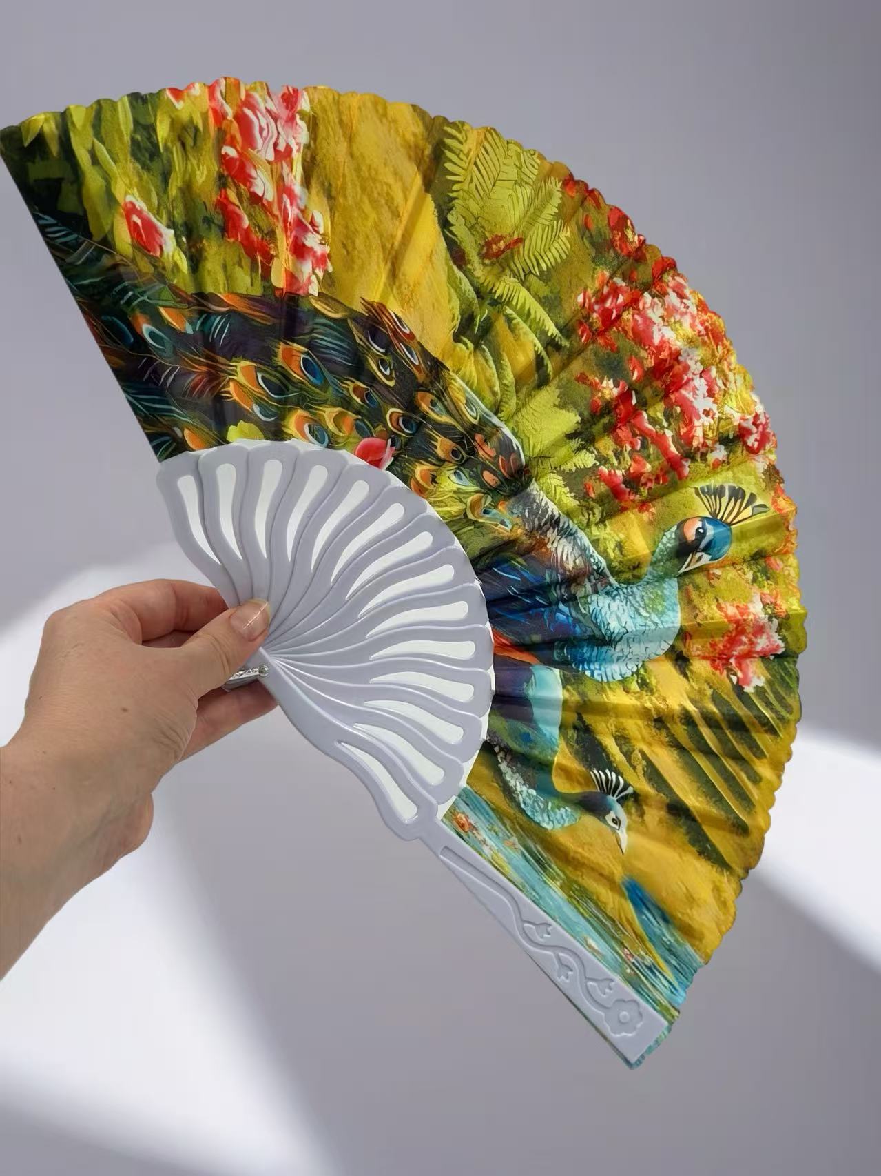 Majestic Birds and Nature-Inspired Hand Fans