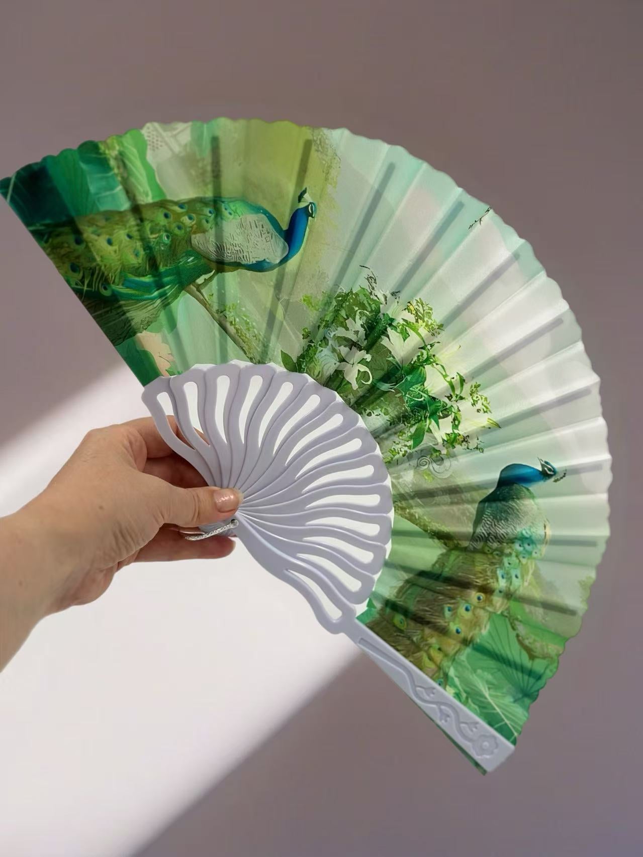 Majestic Birds and Nature-Inspired Hand Fans
