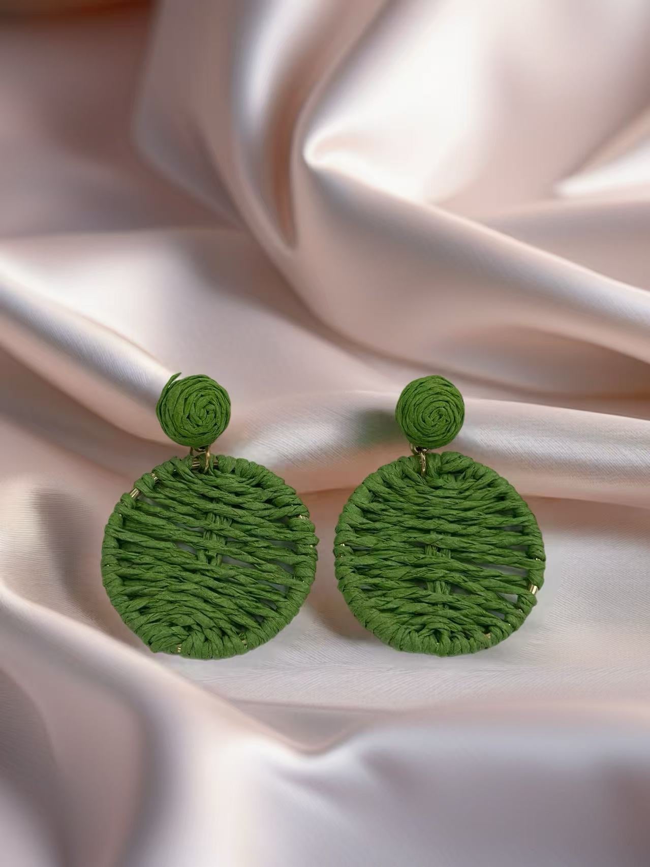 Boho Chic Woven Raffia Circle Drop Earrings – 3 Color Set