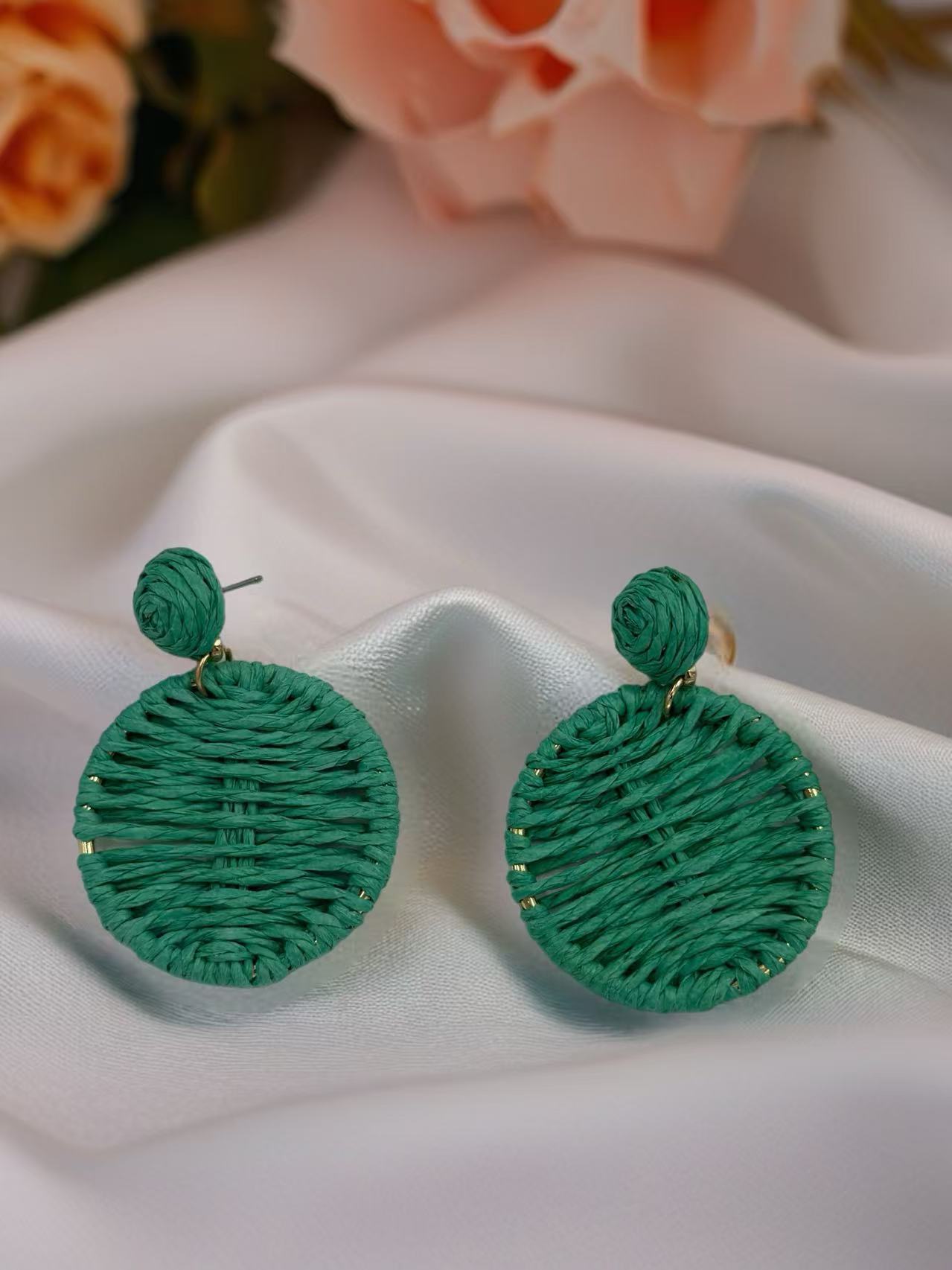 Boho Chic Woven Raffia Circle Drop Earrings – 3 Color Set