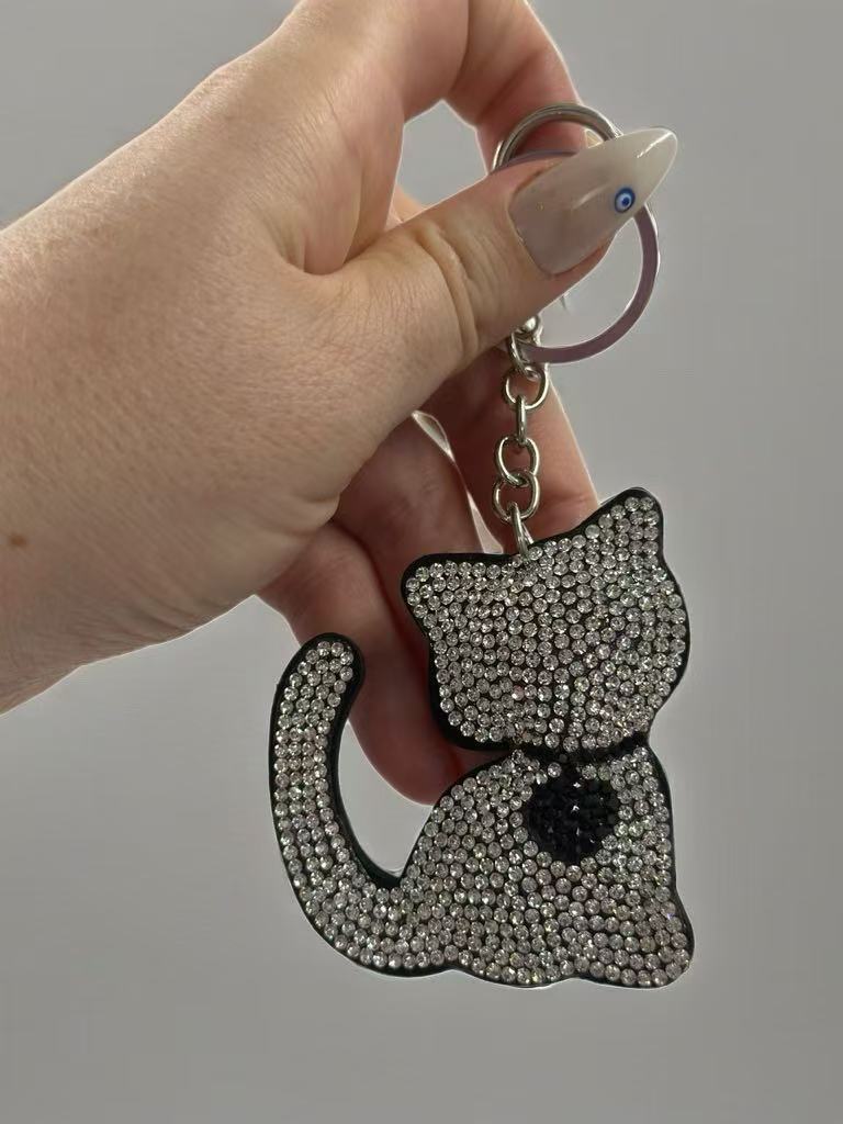 Crystal Cat Keychain – Sparkling Rhinestone Kitty Bag Charm & Key Ring