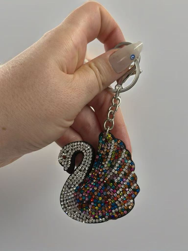Rainbow Crystal Swan Keychain – Colorful Sparkling Rhinestone Bag Charm & Key Ring