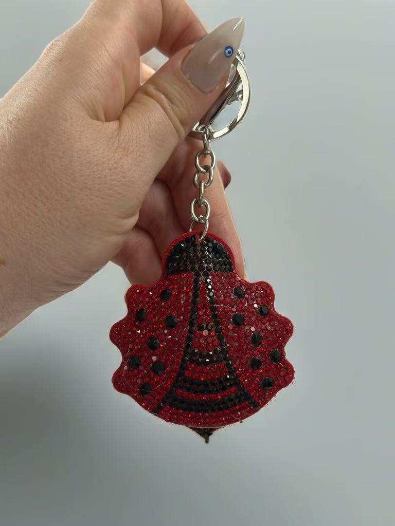 Crystal Ladybug Keychain – Sparkling Red Rhinestone Bag Charm & Key Ring