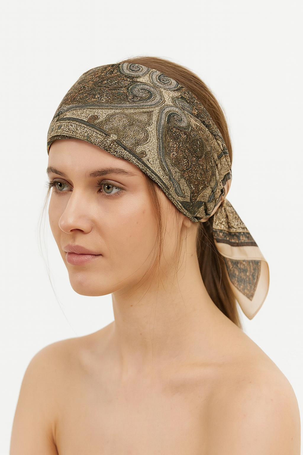 Ornate Baroque-Style Square Scarf