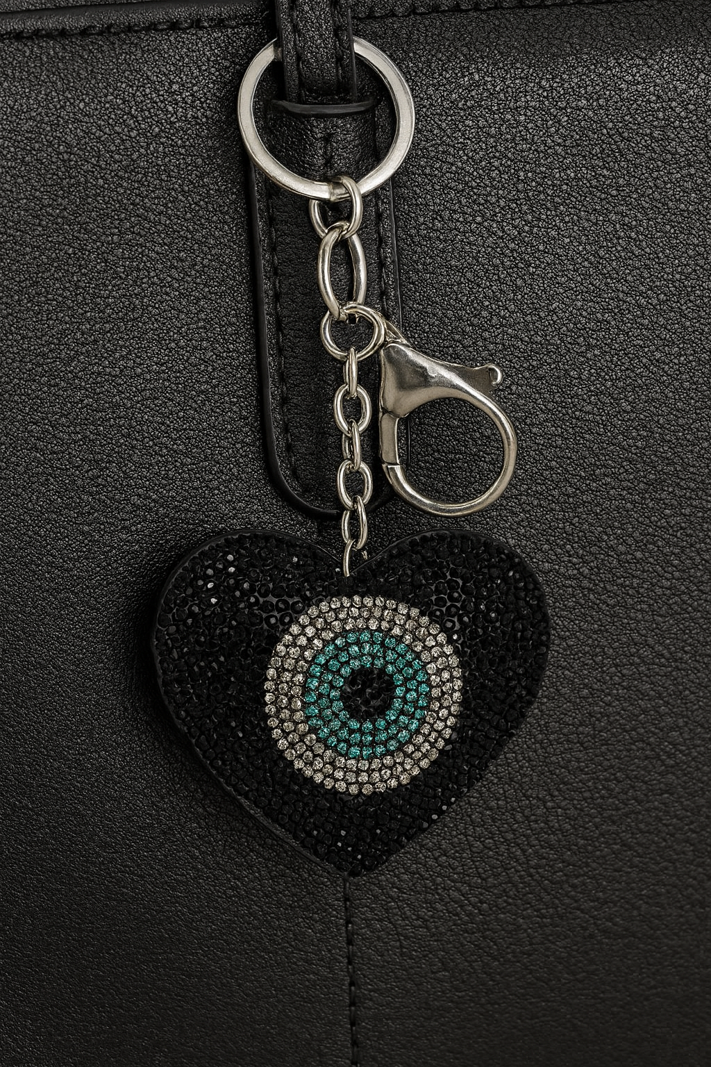 Heart-Shaped Evil Eye Keychain with Rhinestones – Black & Blue Crystal Bag Charm