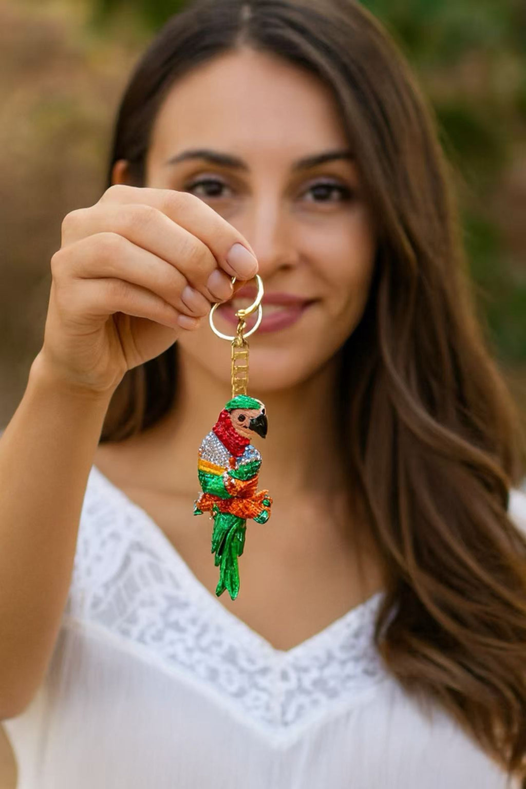 Colorful Crystal Parrot Keychain – Sparkling Exotic Bird Bag Charm
