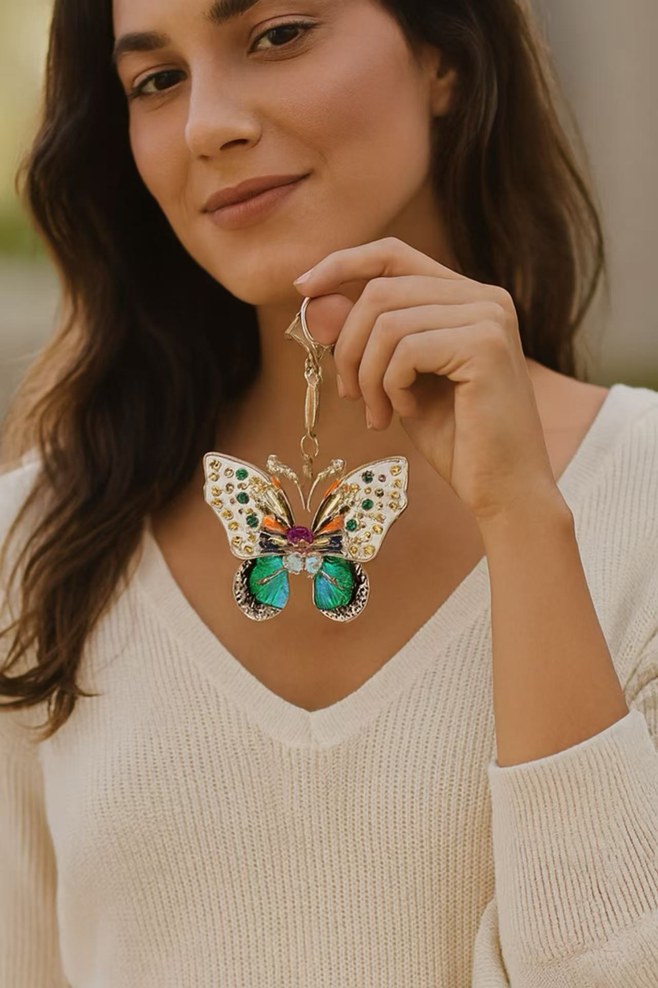 Multicolor Crystal Butterfly Keychain – Sparkling Enamel Bag Charm
